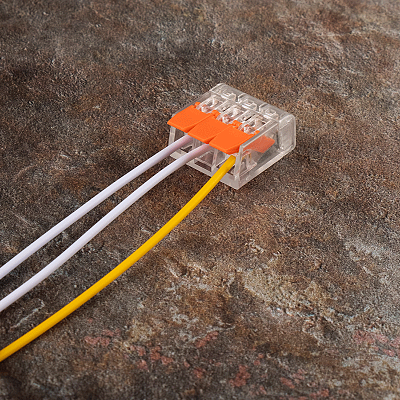 Клемма монтажная СМК PTC-3P 221-413   450V 32A 0,14-4.0) мм2